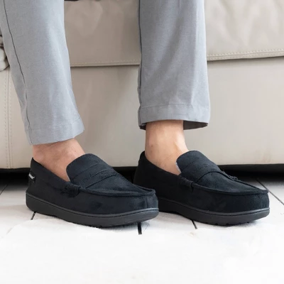 Isotoner Men's Microsuede Round Essentials Slippers - Image 4