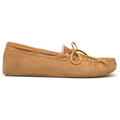 Minnetonka Men's Suede Sheepskin Softsole Moccasin - Image 2