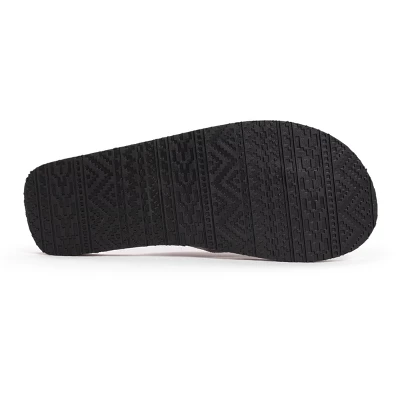 MUK LUKS Men's Chill Cooler Thong - Image 3